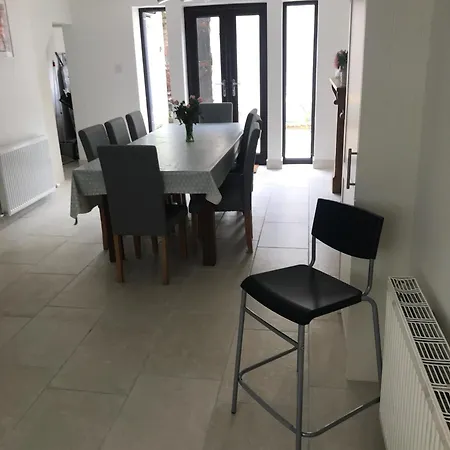 Rovers' Retreat George Street בית נופש *