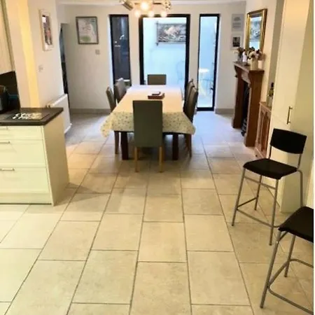 Rovers' Retreat George Street *