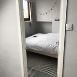 Rovers' Retreat George Street * Γουίτμπι